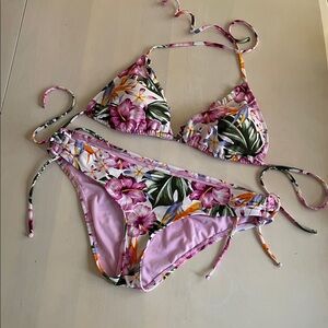 Mossimo Supply Co. Pink Floral Tie-Side Bikini Set